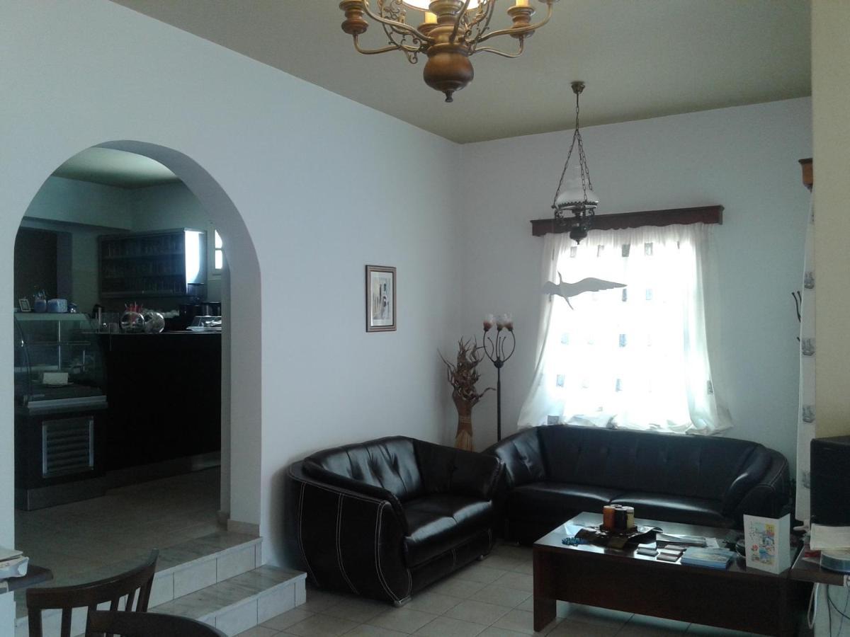 אגיאלי Hotel Filoxenia מראה חיצוני תמונה
